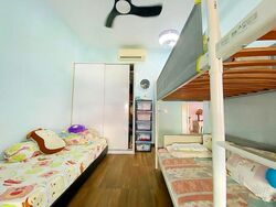Flora Road (D17), Terrace #465344291